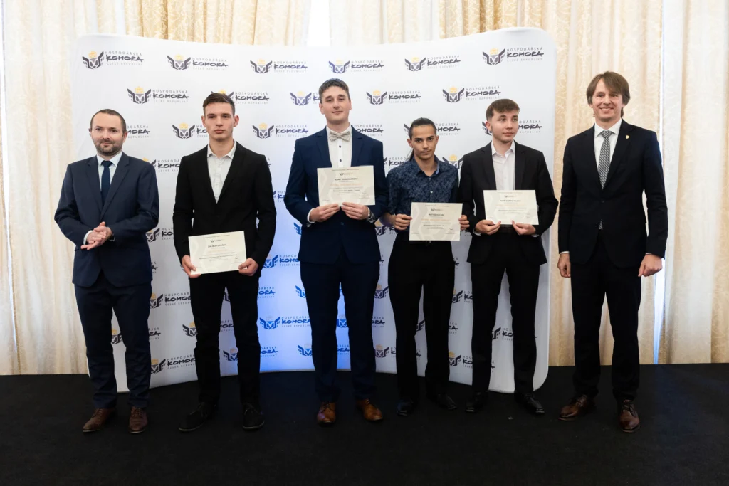 Hospodářská komora ocenila naše absolventy 2023