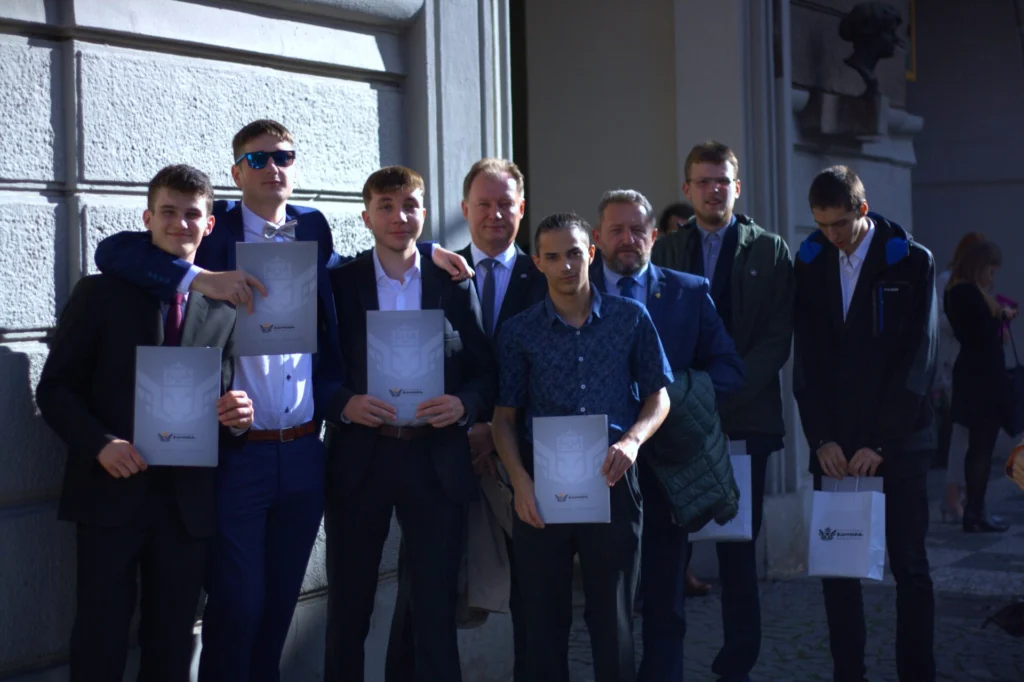 Hospodářská komora ocenila naše absolventy 2023