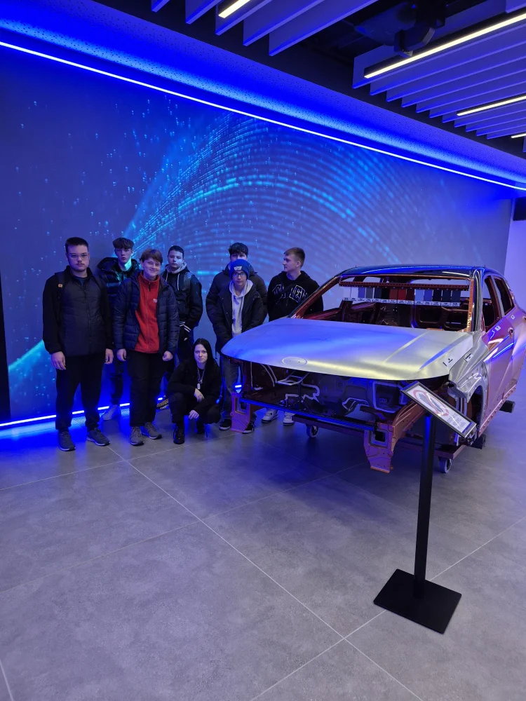Exkurze karosářů prvního ročníku v závodě Hyundai Nošovice: Od historie k moderní výrobě 2025